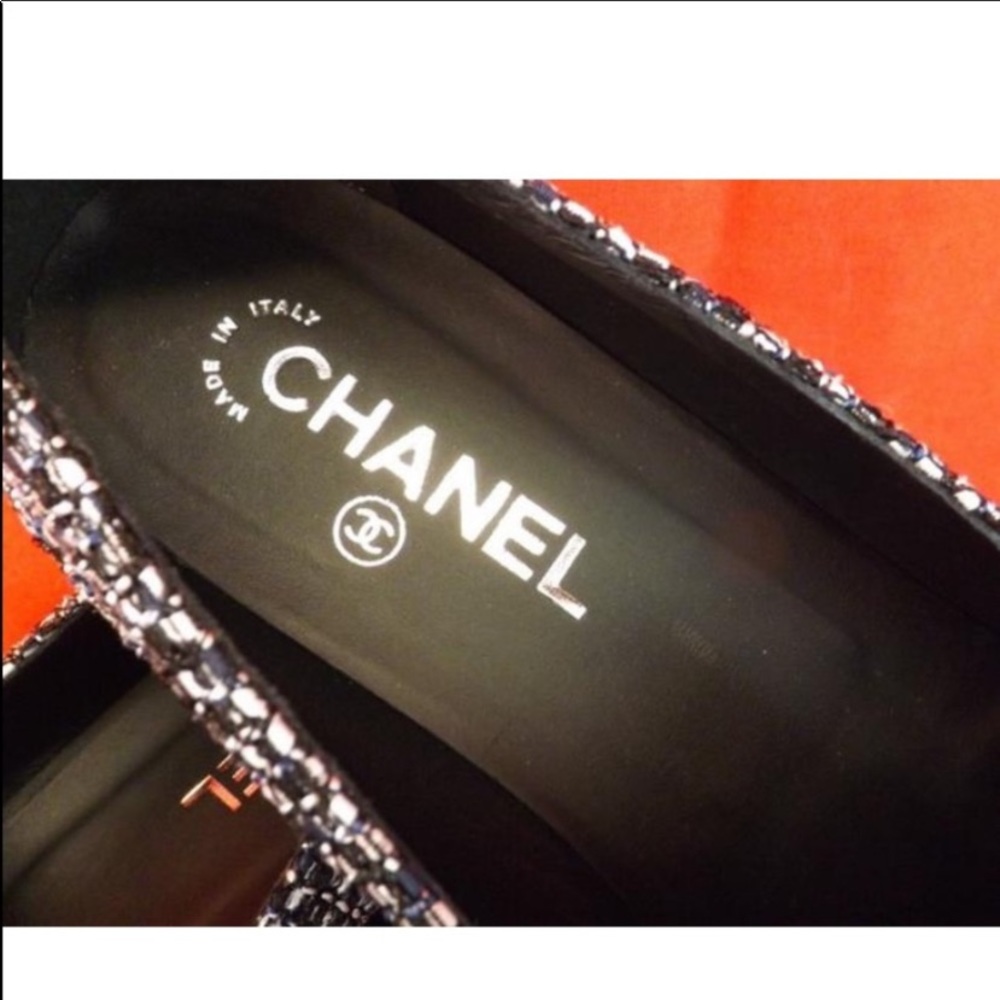 Chanel charm loafers - Picture 7 of 9